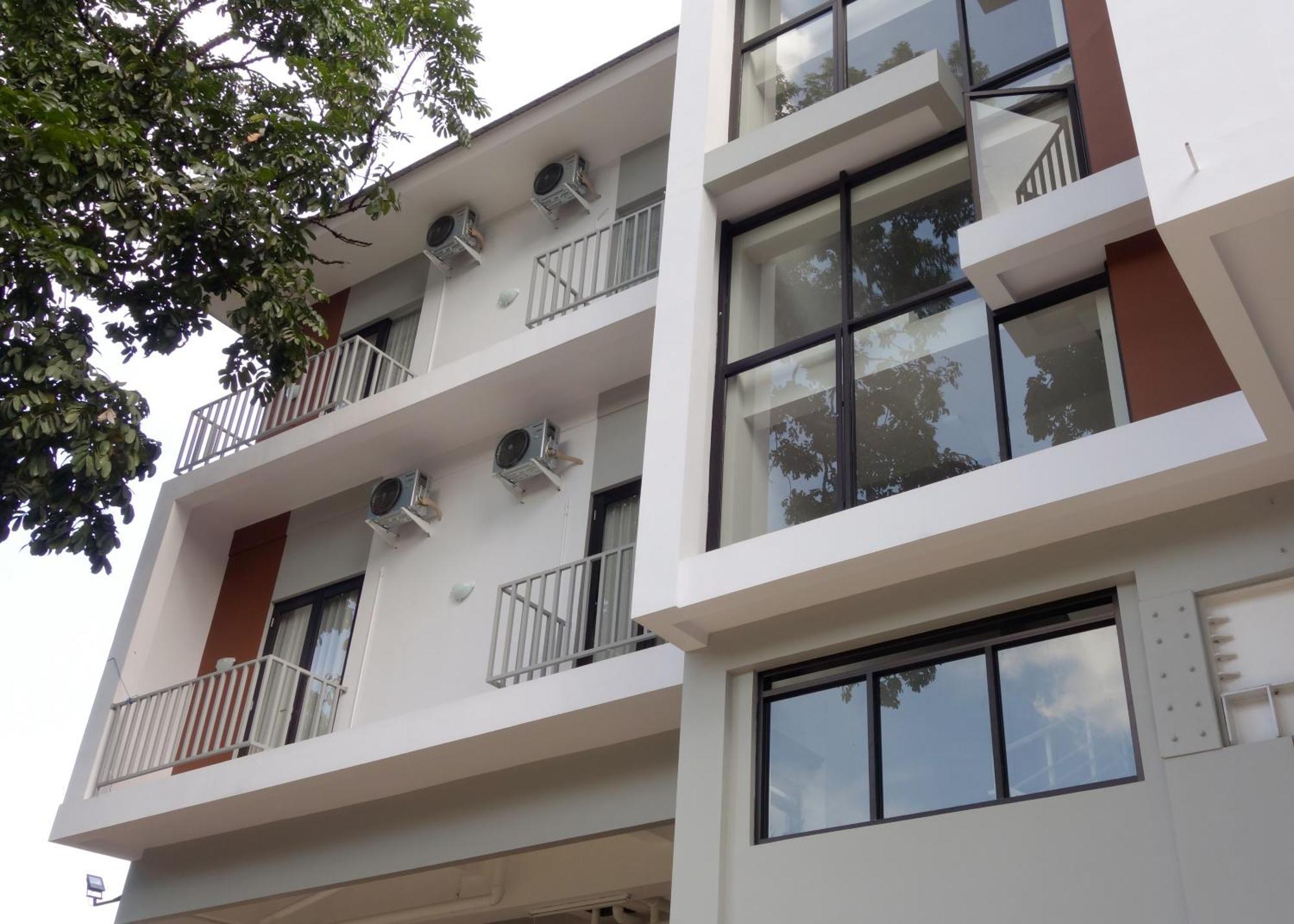 Ln9 Bandung Guest House Exterior foto